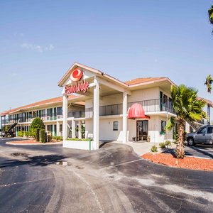 Econo Sebring Lodge Avon Park